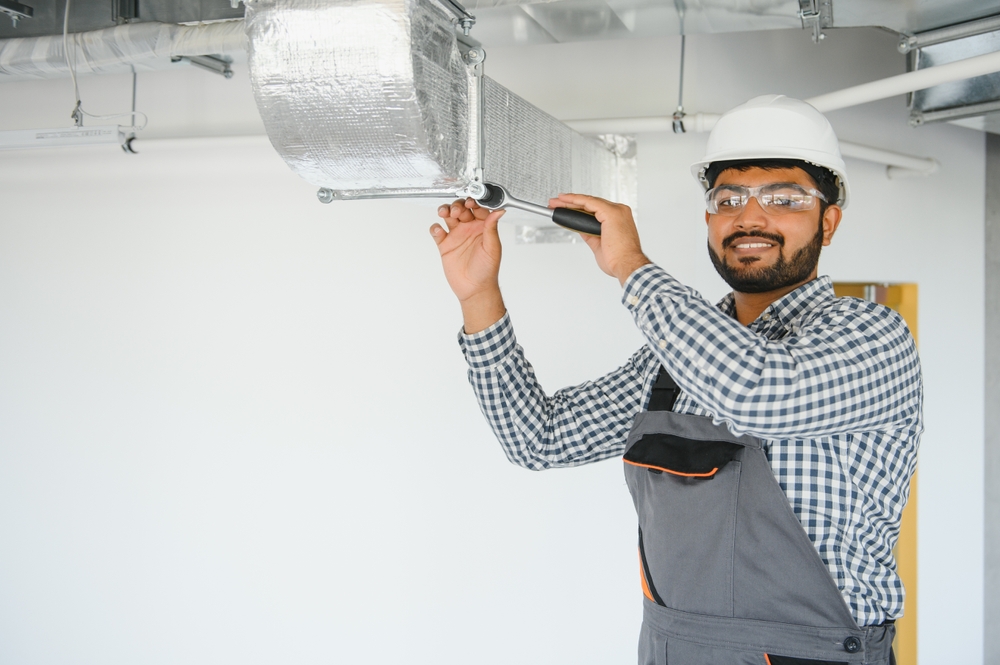 Planejar o orçamento do condomínio exige organização, clareza e visão estratégica. Por isso, começar com um checklist de planejamento orçamentário é a forma mais eficiente de evitar déficits, reduzir conflitos e dar segurança financeira aos moradores.