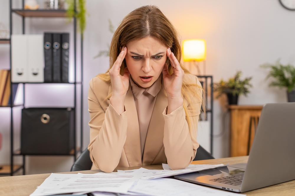 À medida que o condomínio cresce, a gestão precisa acompanhar esse ritmo. Processos que funcionam com poucos dados deixam de ser eficientes em larga escala.